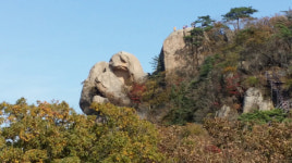 충북 속리산 묘봉 ‘탐방예약제’로 등산제한[보은군]