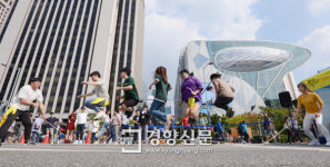 유쾌한 학교 줄넘기 시합[경향포토]