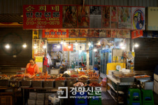 순희네 반찬…외국인의 입도 사로잡은 한국의 맛[서울 그집 ‘오래가게’]