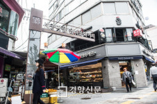 만나분식…필운동 터줏대감의 매콤새콤달콤한 맛자랑[서울 그집 ‘오래가게’]