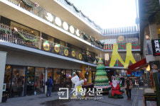 낙원떡집…‘대한민국 떡의 발상지’ 낙원시장의 터줏대감[서울 그집 ‘오래가게’]