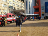 부산서 초등학교 재떨이서 불···전교생 대피 소동