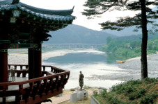 KTX 경강선 진부역~정선 연결 ‘관광 투어버스’ 연말까지 운행[정선군]