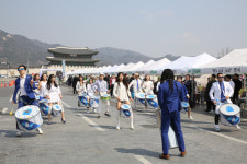 앞으로 매주 일요일 세종대로엔 차가 없다