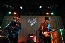 ‘못’ 이이언과 ‘언니네이발관’ 이능룡의 특별한 밤마실[현장]