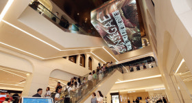 강남으로 영역 넓힌 면세점 “고급화”