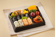 KTX서 카트가 사라졌다···이제 기차서 볼 수 없는 ‘귀성 풍경’들[정리뉴스]