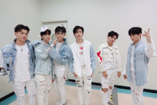 폭행 파문 더 이스트라이트, 소속사와 계약 해지