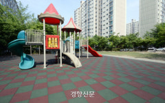 우리 동네에도 놀이터 만들어 주세요