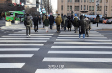 새해 첫 출근···그 발걸음들을 응원합니다[오늘, 광화문]