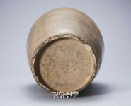 993년, 청자 역사의 기준점이 된  순화 4년명 항아리, 국보된다.