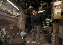 ‘탱크도 만든다’던 그들이···위기의 ‘을지로 장인들’[포토다큐]