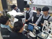 편견 딛고…장애인들 ‘바리스타 꿈’ 이뤘다