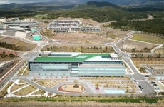 제주도, 녹지병원 허가 취소…법적 공방이 마지막 변수