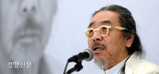 이외수·전영자 부부, 43년 만에 졸혼···전영자 “내 인생 찾고 싶다”