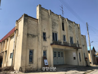 세월도 비껴가 낡고 바랜, 그 느림의 풍경··· 충남 서천 ‘시간이 멈춘 마을’