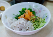 (12)바다만 봐도 배 부르고…바라만 봐도 군침 도는…유월의 영덕[지극히 味적인 시장]