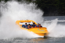 청평호에 새로 오픈한 캠프통포레스트[경향포토]