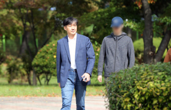주식투자·웅동학원 비리 등 ‘조국 개입’ 추가 혐의 규명 속도 [정경심 구속]