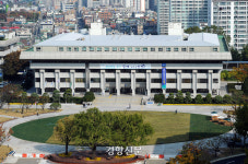 ‘경질에 명퇴도 불가’…김진용 전 경제청장 “인천시 직권남용”