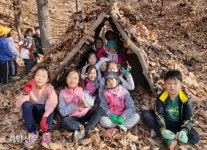 (2)더 이상 ‘교실 안’에 묶어두지 말자[영유아 스포츠 기획-잘 놀아야 잘 큰다]