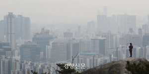 미세먼지에 갇힌 ‘잿빛 서울’[포토뉴스]