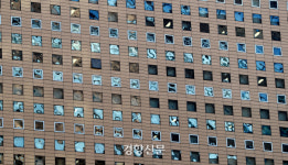 도심 빌딩의 리듬[오늘, 광화문]