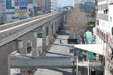 종교계 모임 대폭 축소…대구 시민들, 외출 대신 안부전화만