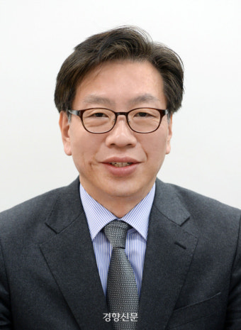 최강욱 후임 청 공직기강비서관에 이남구 감사원 공직감찰본부장…차관 4명, 청 비서관 2명 인사