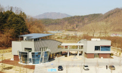 “평창읍 중리에 들어선 돌문화체험관 개관”···수석테마카페 등 갖춰[평창군]