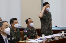 국회 출석한 육해공 참모총장[경향포토]