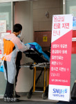 전공의 긴급회의 열고 집단휴진 이어가기로[경향포토]