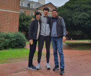 NBA 진출 꿈 키우는 ‘농구 명가’의 아들 이현중 “엄마, 매일 힘들지만 하루하루가 너무 좋아”