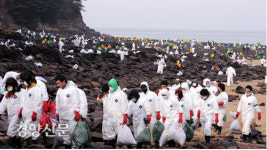‘서해의 기적’ 태안 유류피해 극복기, 세계기록유산 될까?