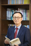 동북아역사재단 이사장에 이영호 인하대 명예교수