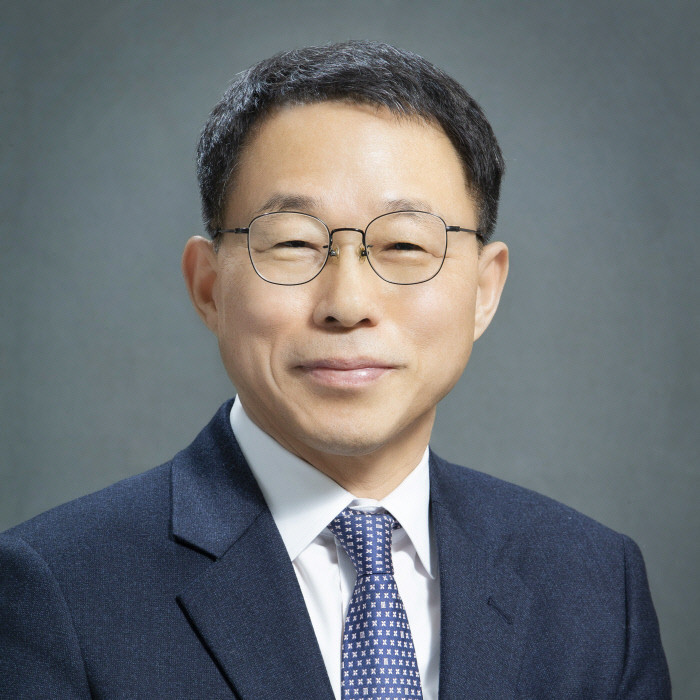 이재명, 최동석 인사혁신처장 및 김의겸 새만금개발청장 등 4명 임명, 국민의힘 반발 받아