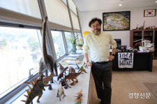 “과학 문해력, 동네 도서관에 만든 과학 실험실에서 키우자”