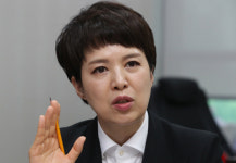 김은혜 “영남은 죄가 없어···도로한국당이 문제”
