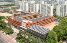 ‘무릎 호소’ 서진학교, 서울시 건축상 대상 수상