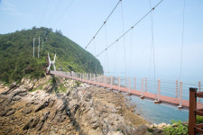 군산시, ‘서해 보물섬’ 선유도 새 랜드마크 방축도 출렁다리 개통