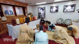 “박정희 기념공간을 세계인이 찾는 성지로 만들자”···‘박정희 타운’ 완성 후 구미서 42주기 추모제 개최