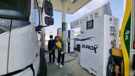 “요소수를 안 기다리고 사요? 익산 참말 부럽소”