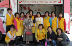 티끌 같은 정성 모아, 태산 같은 감동 선사