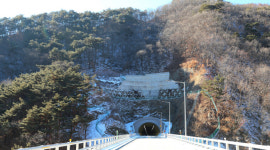 “육지속의 섬 인제군 남면 신월리 주민 읍내 가는 길 빨라진다”···관대∼신월간 도로 개통