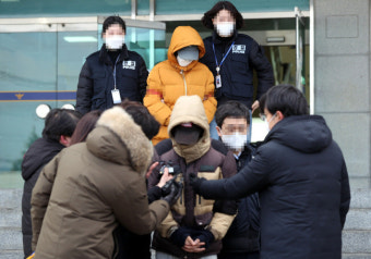 '생후 14일' 아들 폭행·살해 친부 징역 25년 확정…친모도 징역 7년