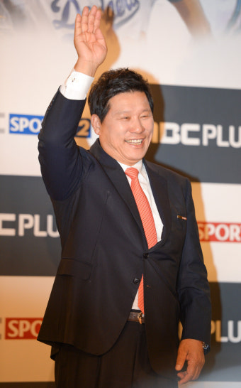 “돼쓰요”…허구연, 한국 프로야구 사상 최초 ‘야구인 출신 KBO 총재’ 선출 눈앞