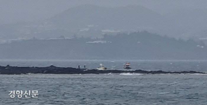 제주 서귀포 해상 어선 침몰 사고, 승선원 8명 모두 구조됐다