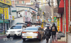성동구, 주민 30년 숙원 금남시장 장터길·신금호역 도로 확장 완료[서울25]
