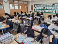 “문제 풀며 5·18 가치, 함께 배웠으면”…‘5·18퀴즈’ 전국 참여자 이야기 들어보니