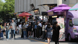 캠퍼스에서 먹고 즐기고···대학가, 되찾은 ‘축제의 계절’